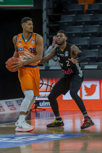 加刻苦努力 加刻苦努力