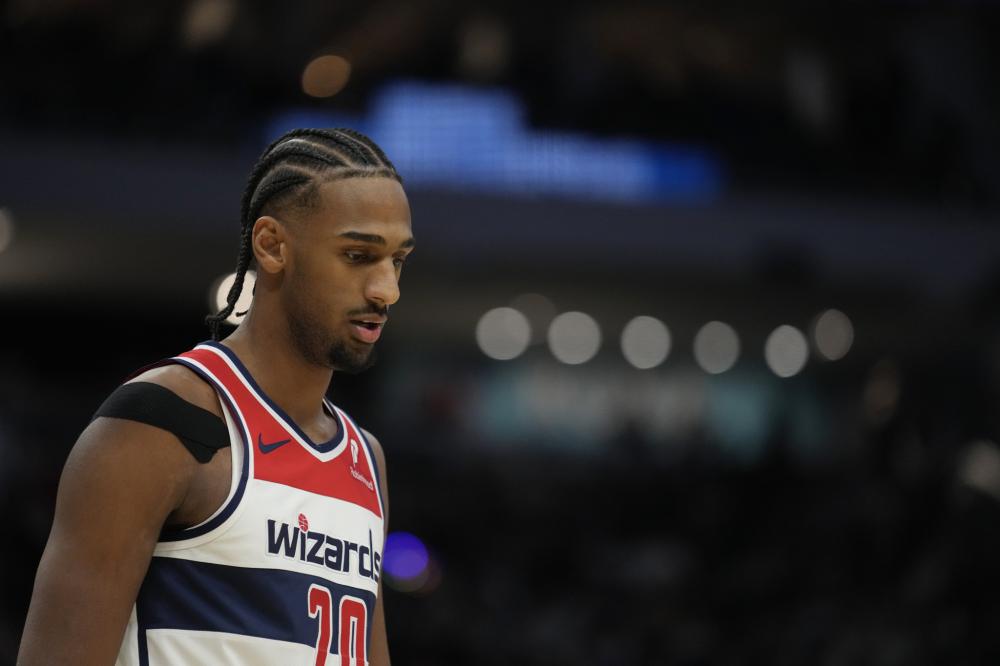 顶级边翼卫 顶级边翼卫