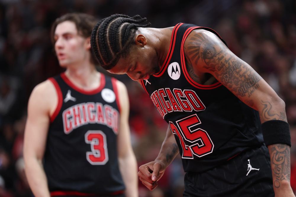 的中场调度 的中场调度